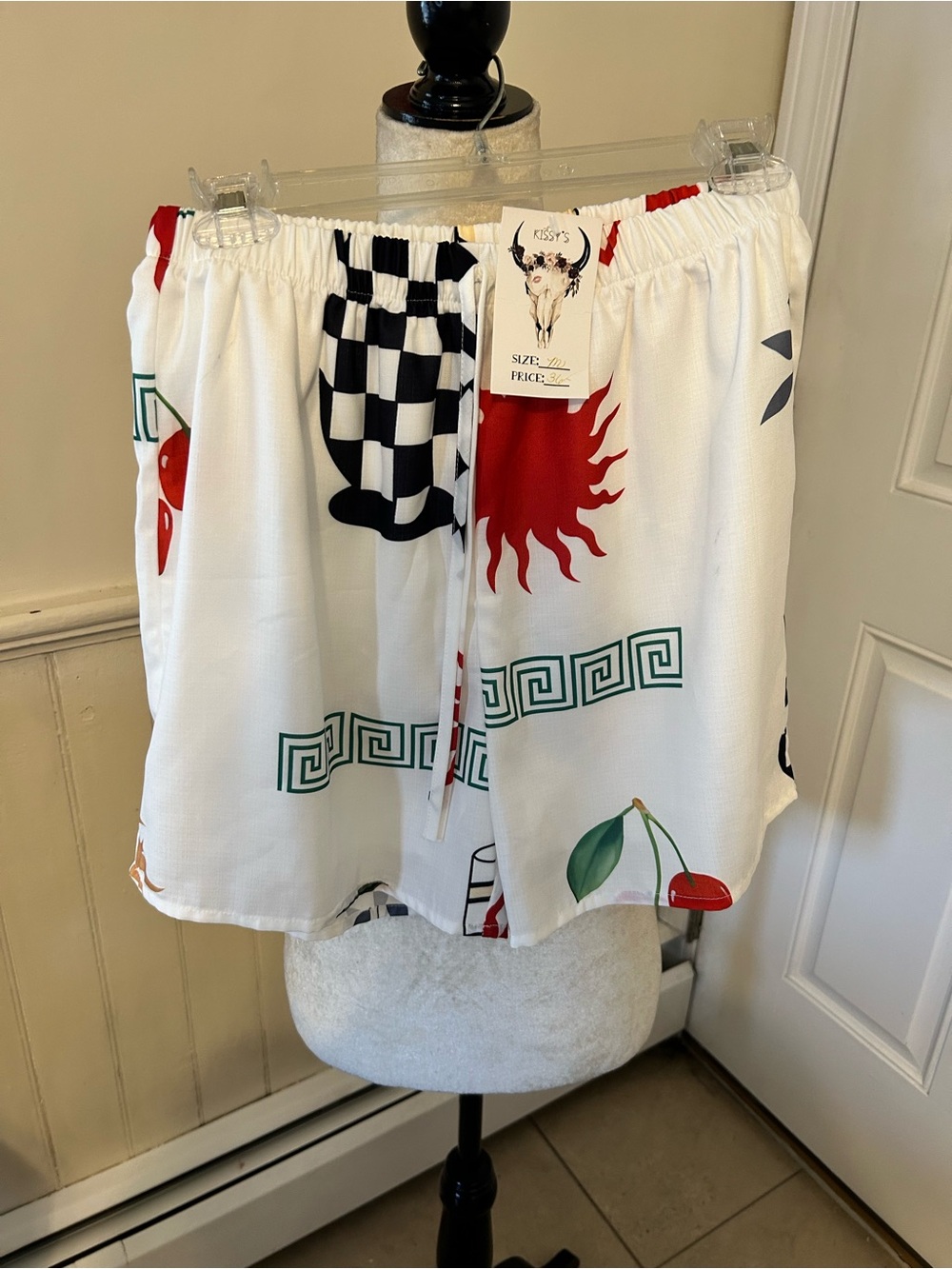 NWT Kissy’s Boutique Sunny Side Lined Shorts/Size Medium
